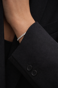 The “Quiet Luxury” Bracelet